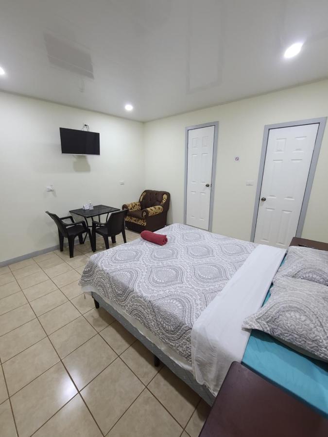 Hostal Don Luis Santa Rosa de Lima Eksteriør billede